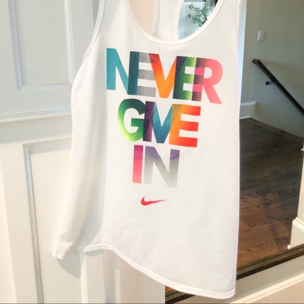 Women's Nike Tank Top Size Small